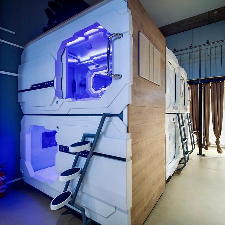 Spacehotel Karlsruhe Dış mekan fotoğraf
