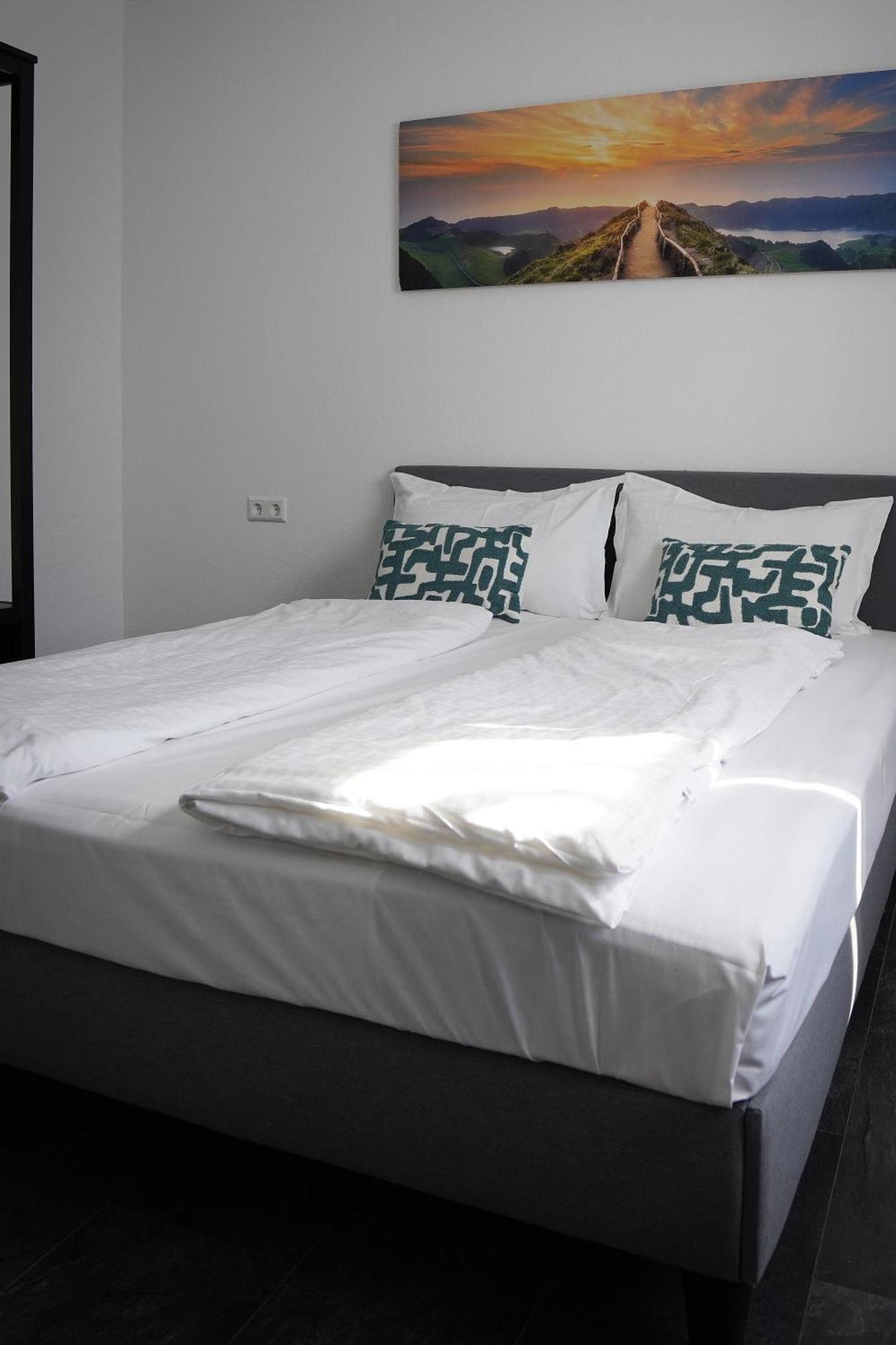 Spacehotel Karlsruhe Dış mekan fotoğraf