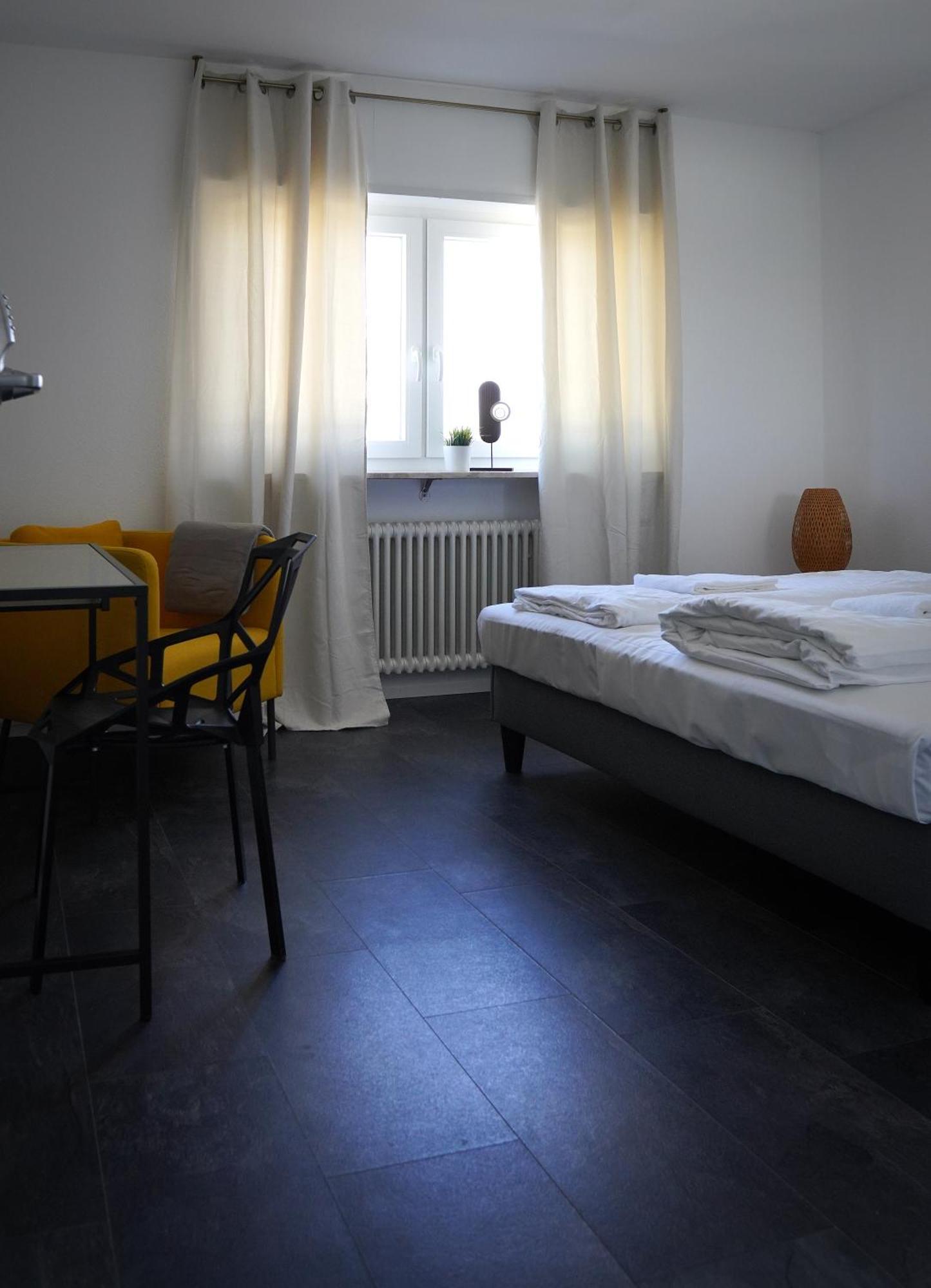 Spacehotel Karlsruhe Dış mekan fotoğraf