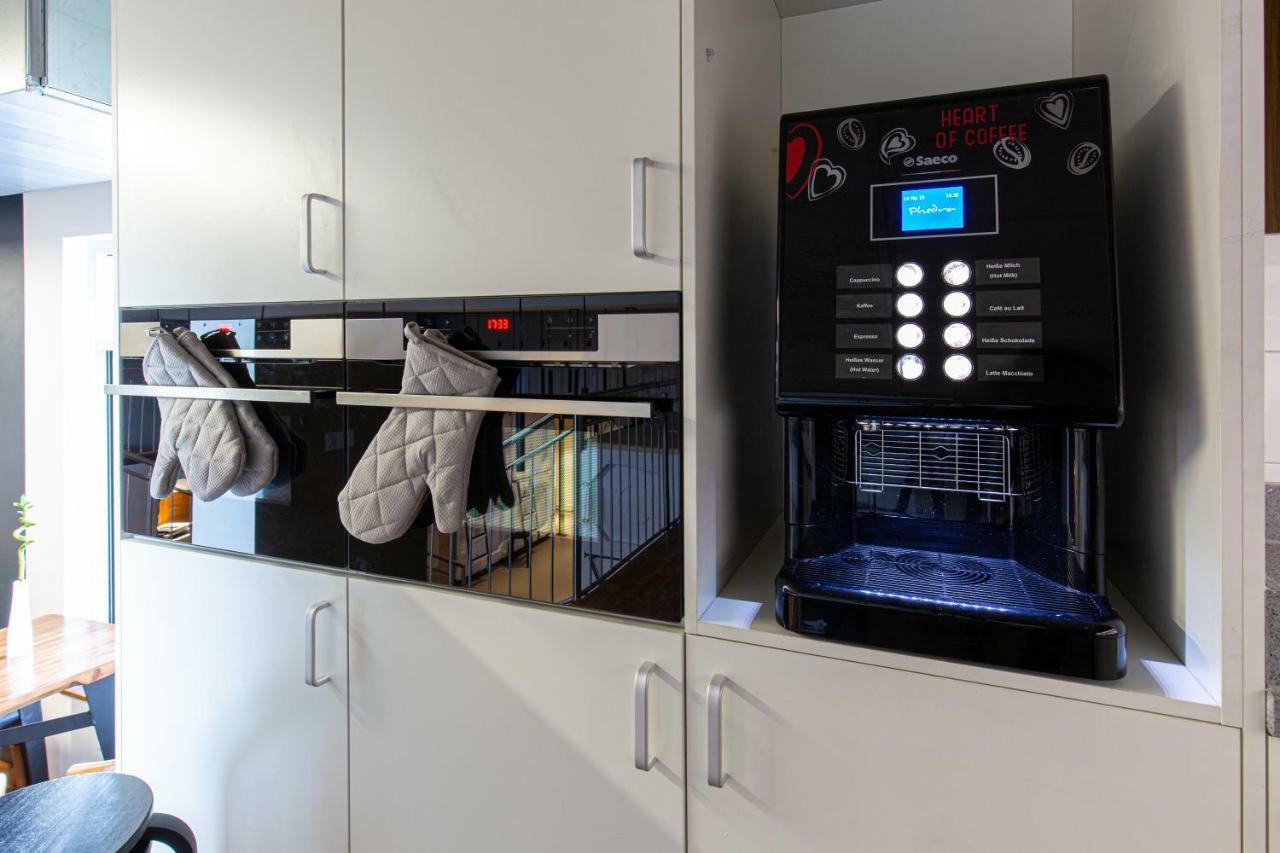 Spacehotel Karlsruhe Dış mekan fotoğraf